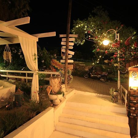 Fullmoon Rooms Cesme Çeşme Exterior photo
