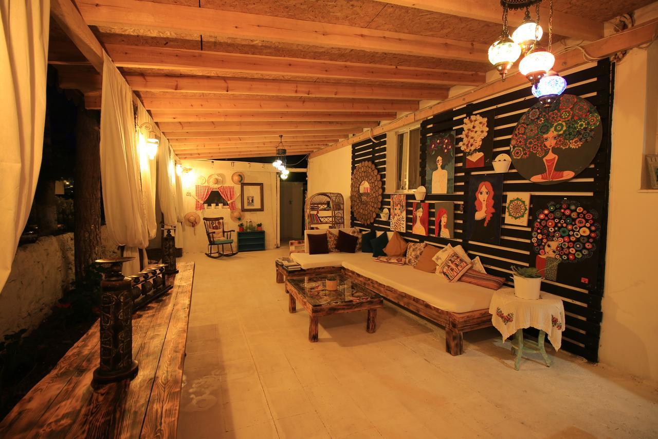 Fullmoon Rooms Cesme Çeşme Exterior photo